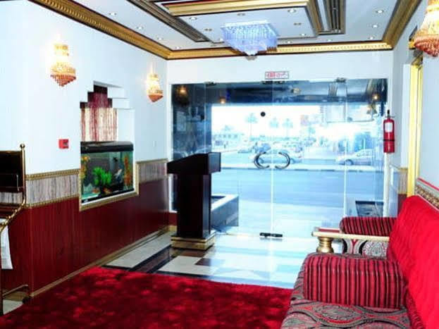 Sky Ways Hotel Дубай Екстериор снимка