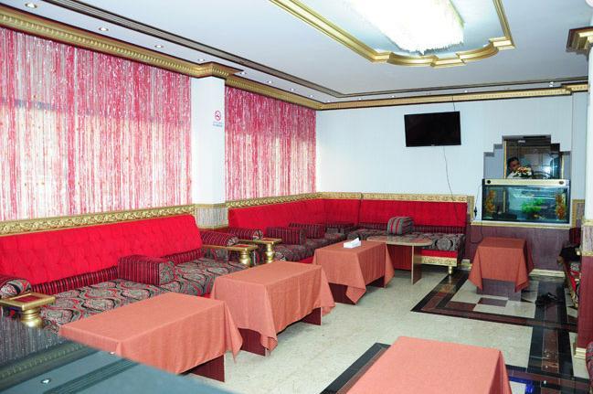 Sky Ways Hotel Дубай Екстериор снимка
